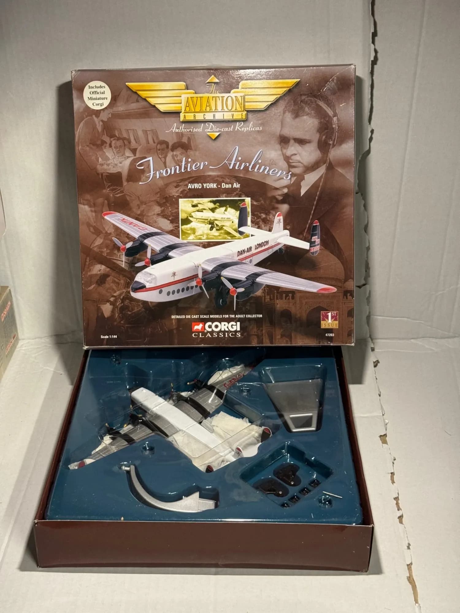 Corgi 1:144 York Diecast Dan-Air AA47203, photo 1