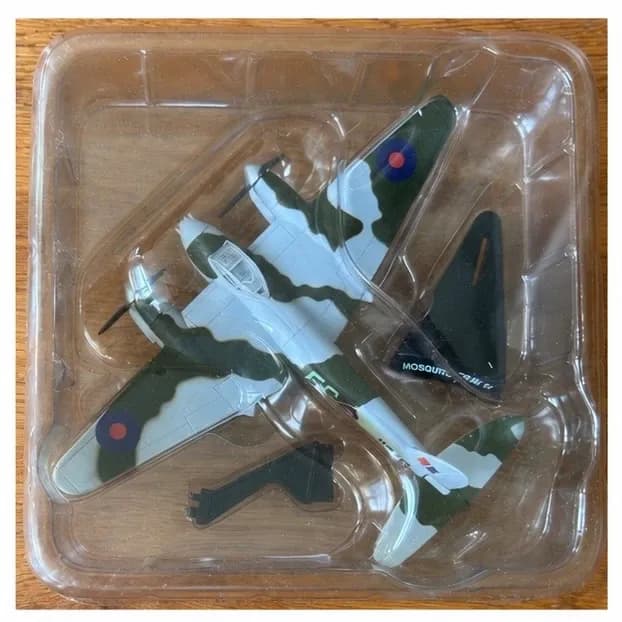 Del Prado De Havilland Mosquito Mk VI Diecast RAF Aircraft Model in Blister Pack, photo 1